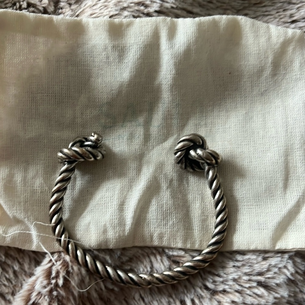 Silver rope knot braclet